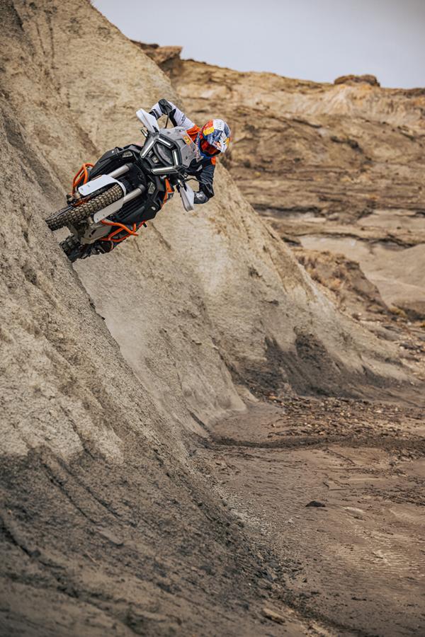 2025 KTM 1390 Super Adventure S